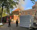 Veel rookontwikkeling bij dakbrand