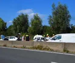 Meerdere voertuigen betrokken bij ongeluk op snelweg