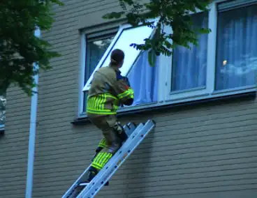 Patiënt in woning niet bereikbaar, brandweer schiet te hulp