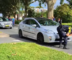 Schade aan twee voertuigen bij kop-staart botsing