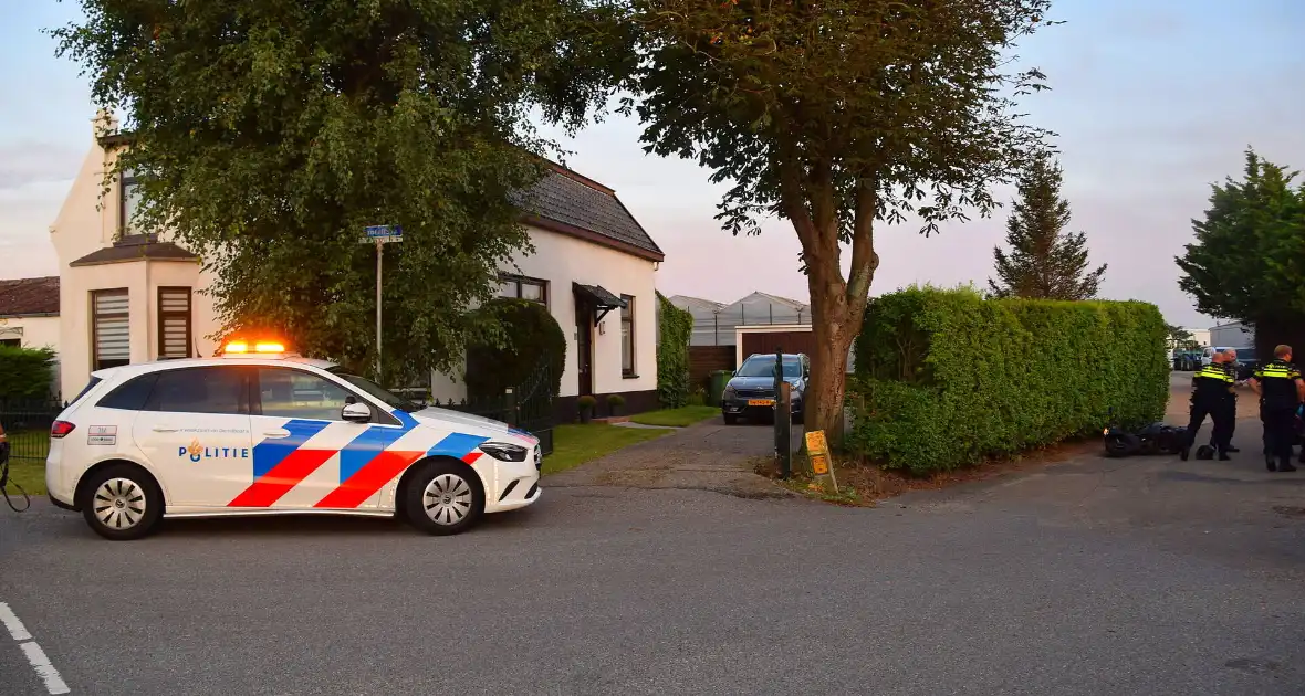 Scooterrijder aangereden door andere scooterrijder - Foto 3