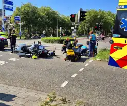 Fietser geschept door motorrijder politie