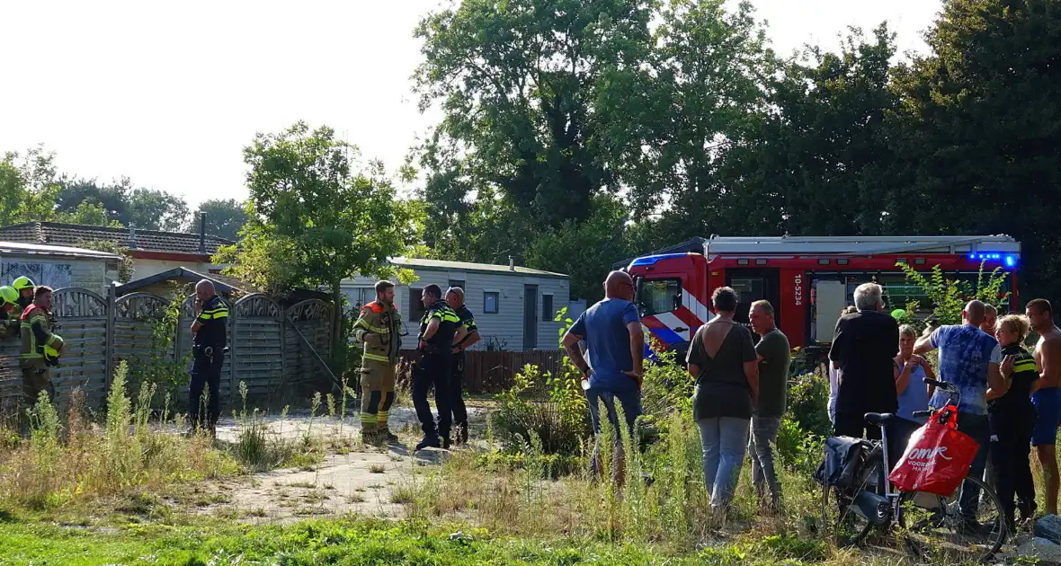 Stacaravan in brand op vakantiepark - Foto 11