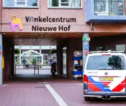 Politie zoekt man na verdachte situatie in winkelcentrum