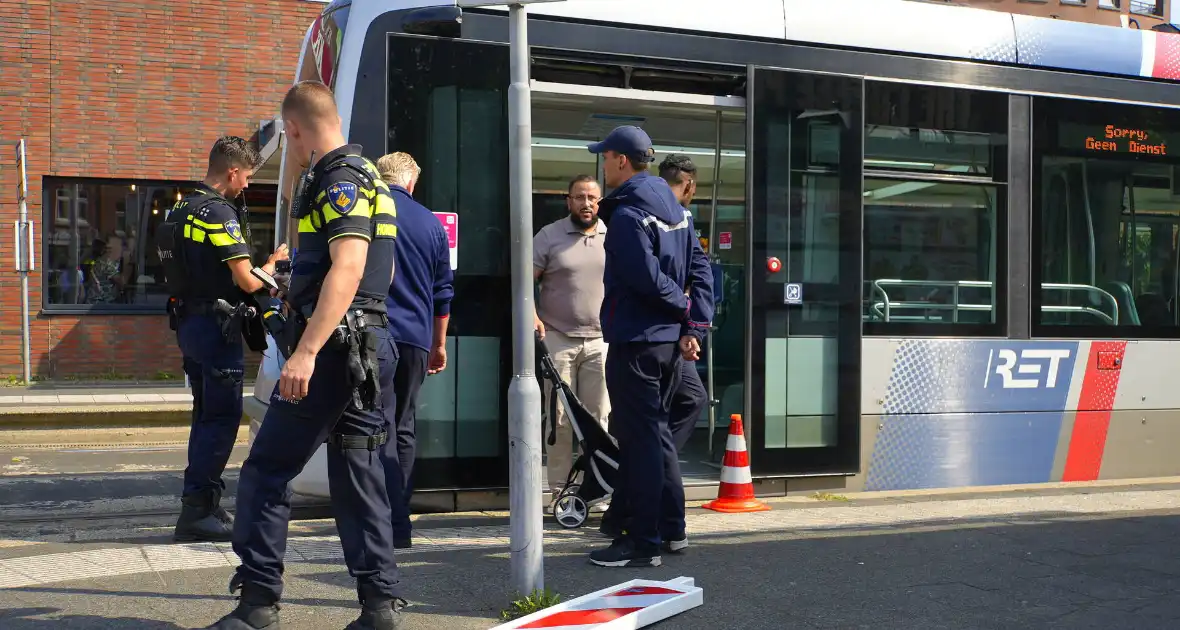 Politie ingezet voor schietpartij in tram - Foto 3