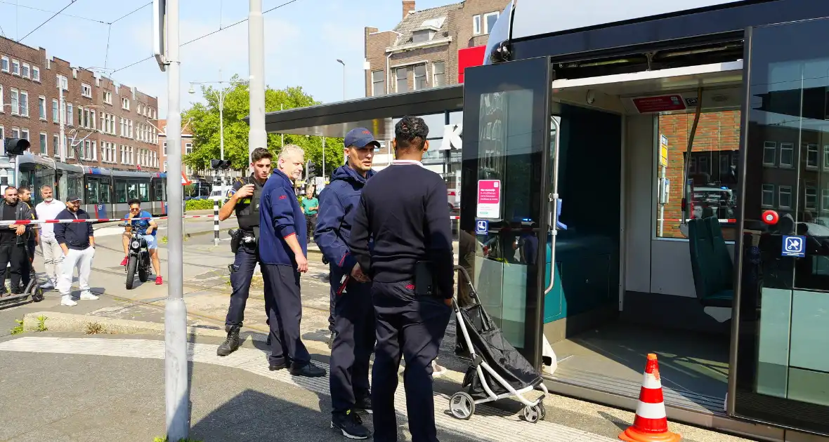 Politie ingezet voor schietpartij in tram - Foto 5