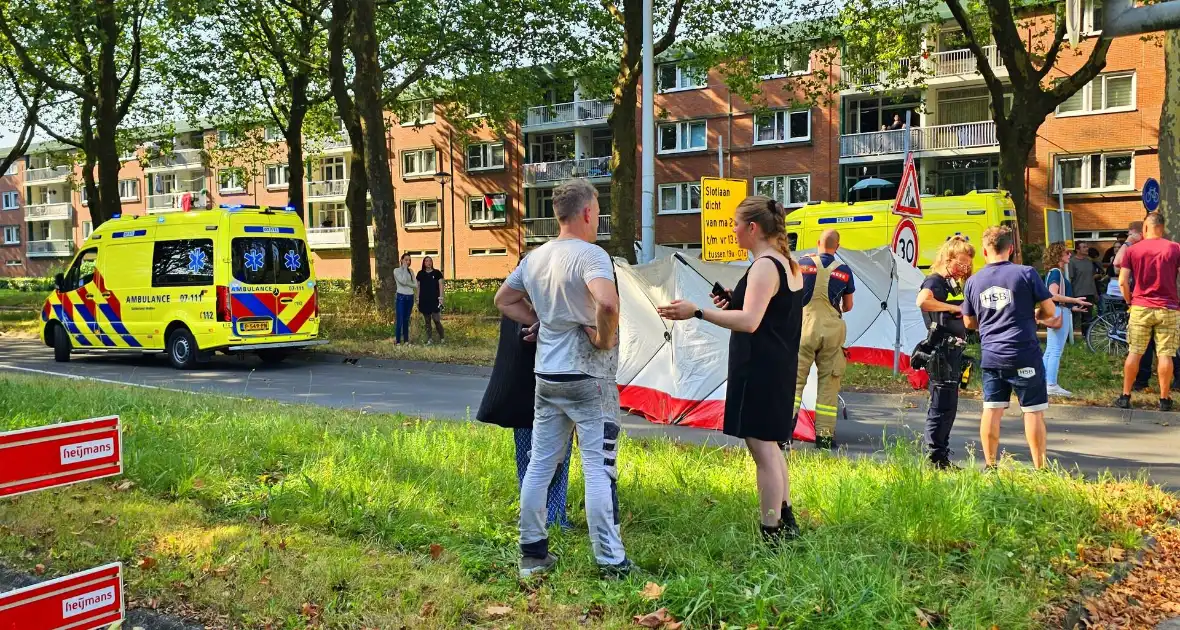 Ernstig ongeval tussen fietser en vrachtwagen - Foto 1