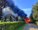 Schuur volledig in brand