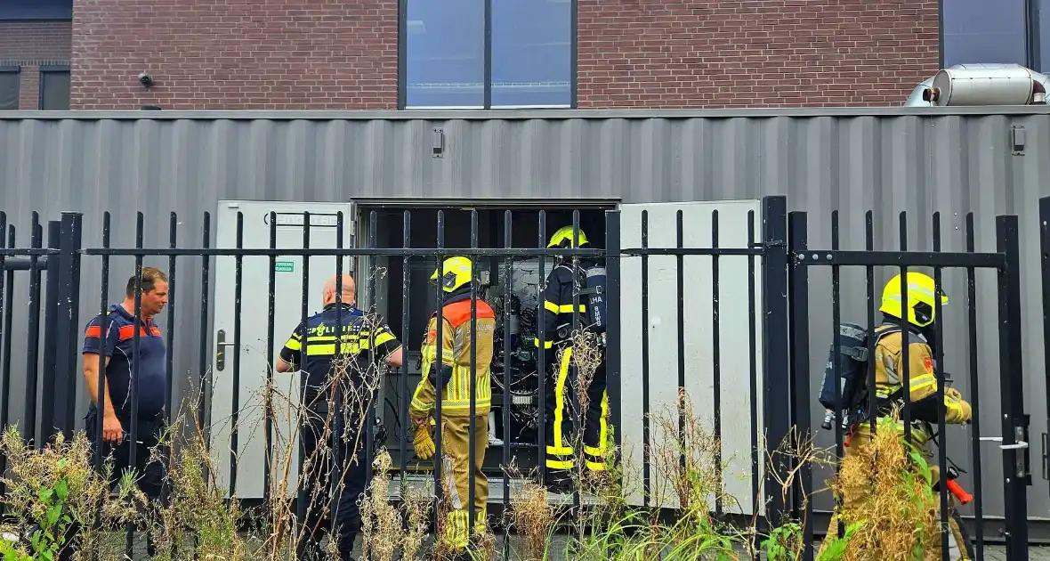 Brand in bijgebouw van industriepand - Foto 5