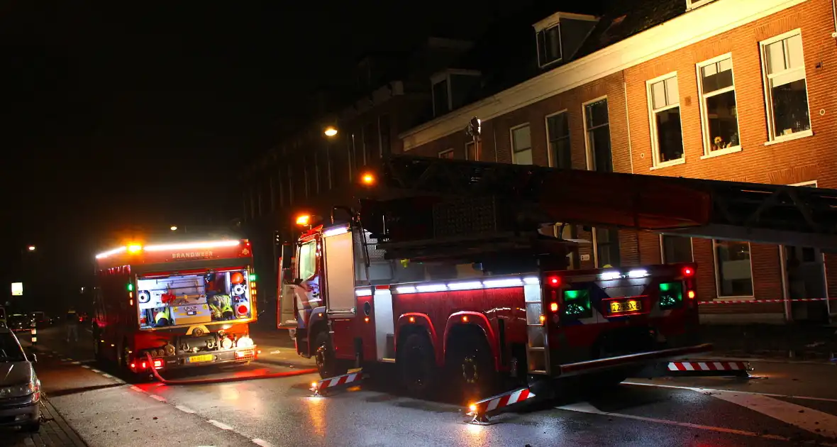 Woning onbewoonbaar door bliksem inslag - Foto 2