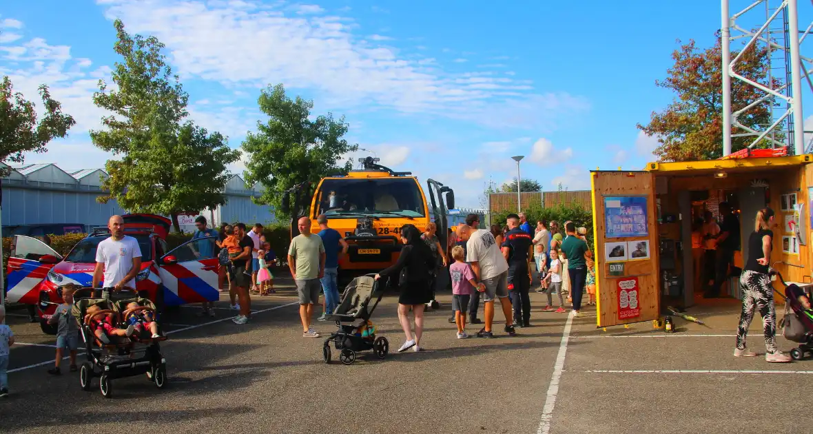 Loco-burgermeester aanwezig bij groots uitgepakte Veiligheidsdag - Foto 6