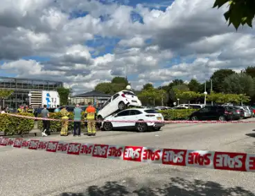 Grote ravage op parkeerplaats tuincentrum