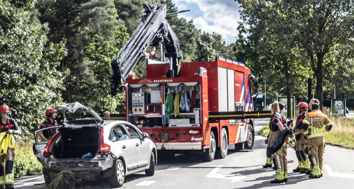 Automobilist verlaat plaats ongeval na aanrijding - Foto 2