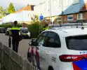 Politie zet woonblok dicht na mogelijke steekincident