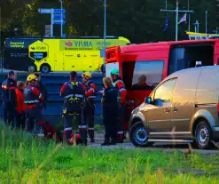 Hulpdiensten Ingezet voor Incident op binnenvaartschip