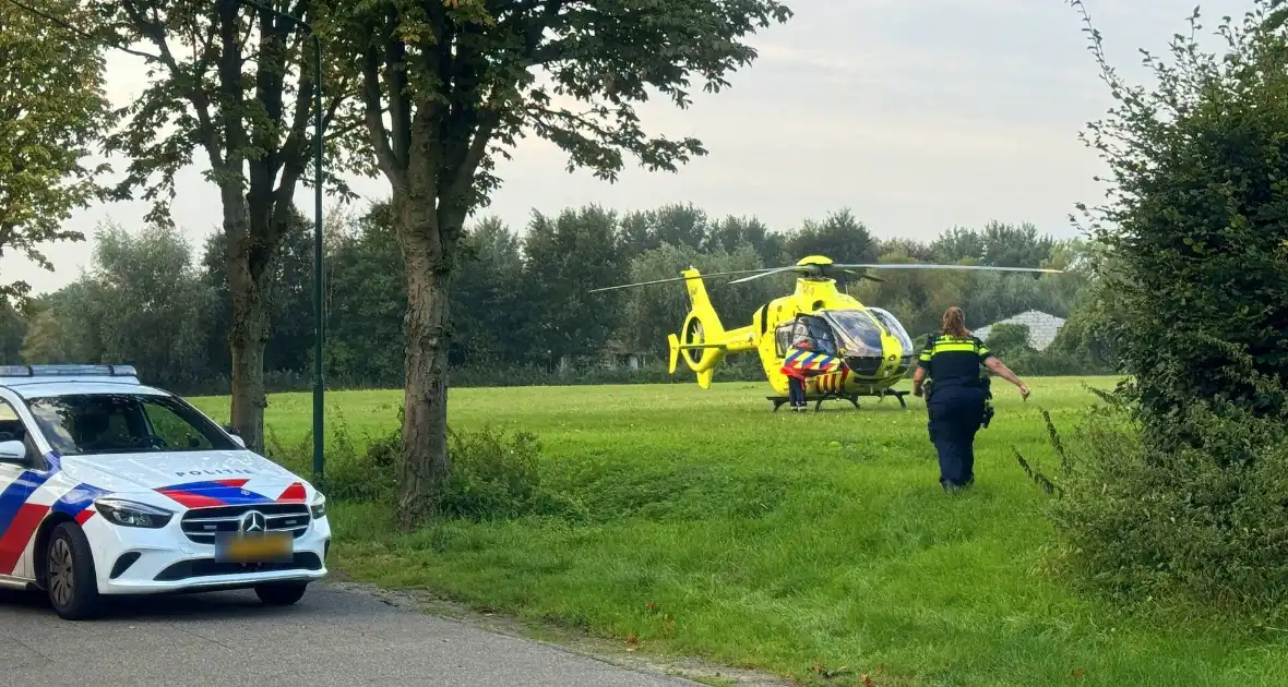 Fietser ernstig gewond, traumahelikopter ingezet - Foto 4