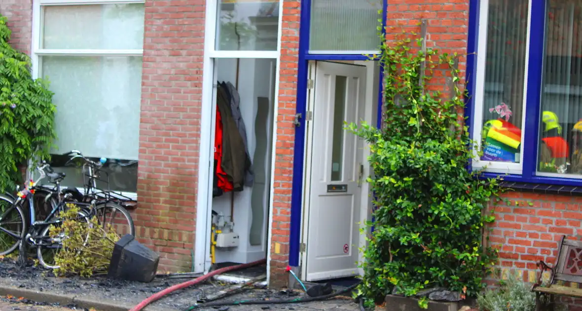 Huis onbewoonbaar na felle woningbrand - Foto 3