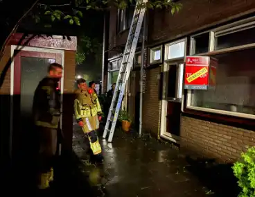 Slaapkamer vol met regenwater