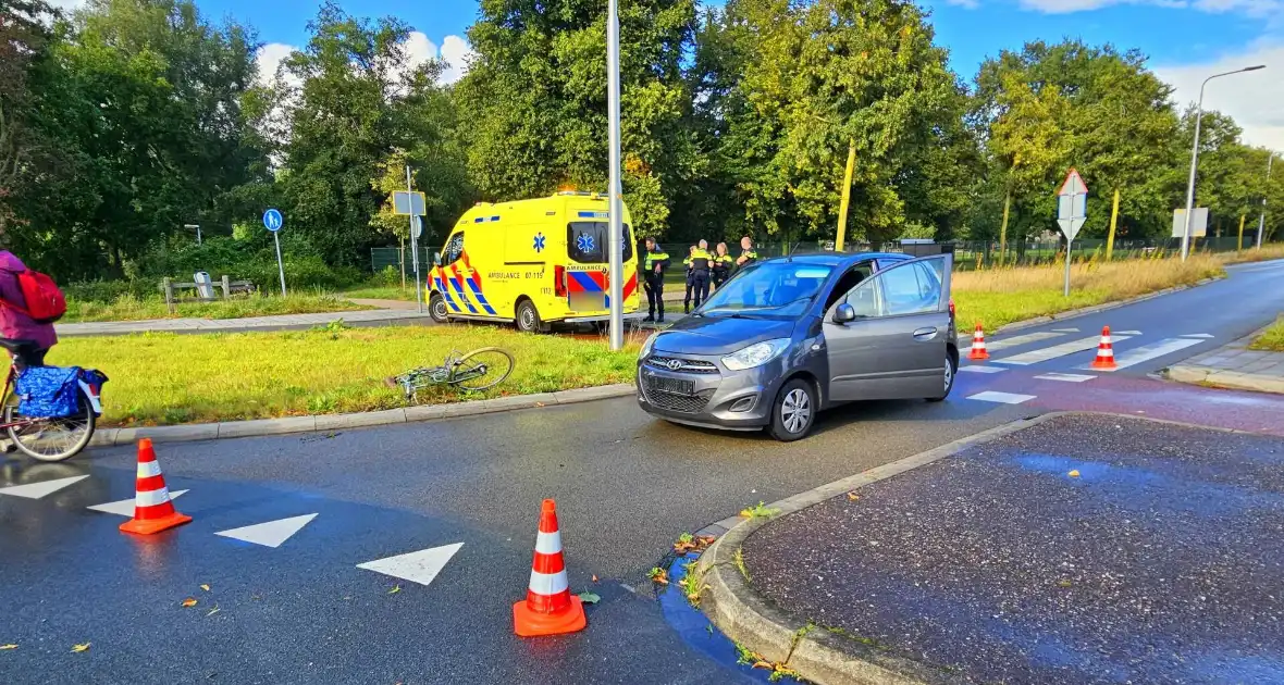 Wederom fietser aangereden op rotonde - Foto 3