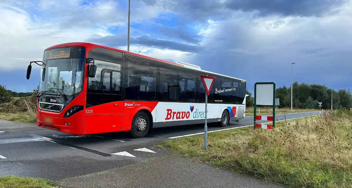 Lijnbus strandt door brandstofprobleem - Foto 3