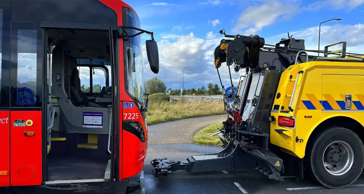 Lijnbus strandt door brandstofprobleem - Foto 4