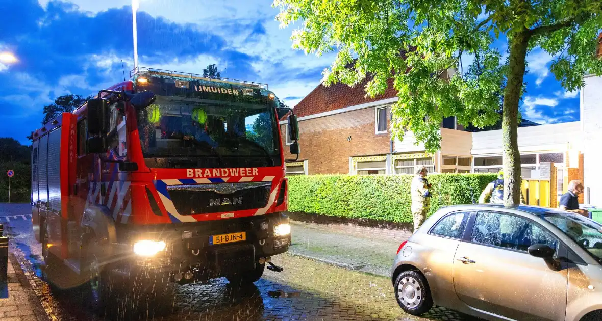 Brandplek in woning door blikseminslag - Foto 2