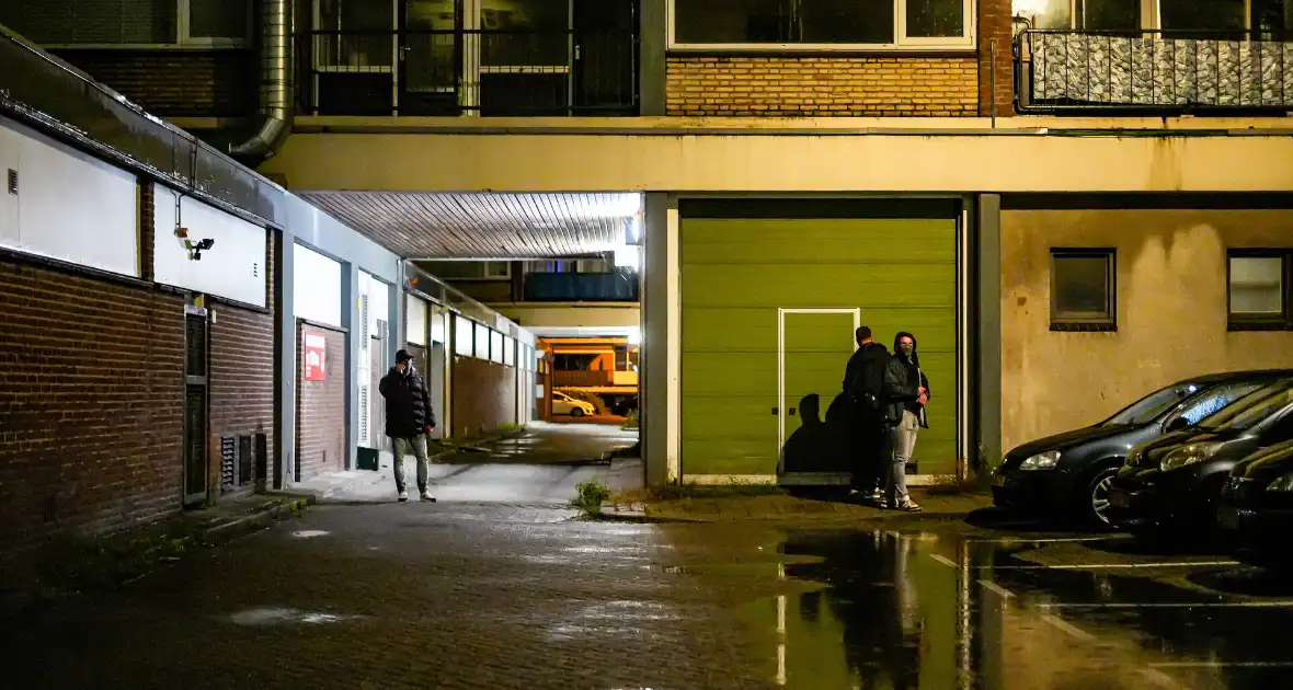 Dienst Speciale Interventies overmeesterd verdachte - Foto 7