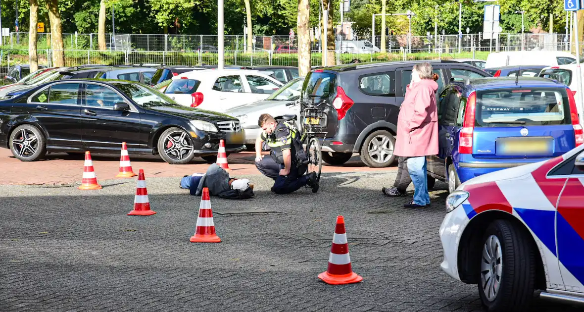 Fietser aangereden door automobiliste - Foto 1