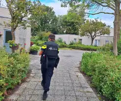 Politie in kogelwerende vesten na melding overval