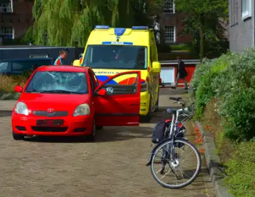 Voorruit gebarsten bij aanrijding met fietser