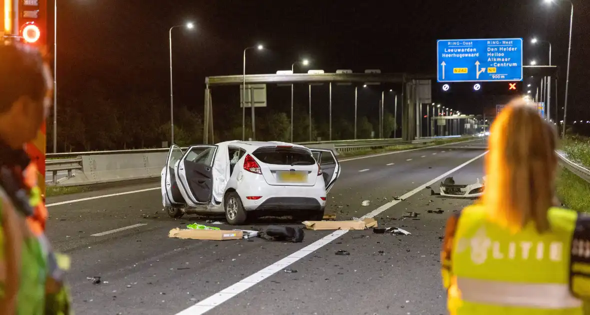 Dodelijk ongeval na botsing met vrachtwagentrailer - Foto 10