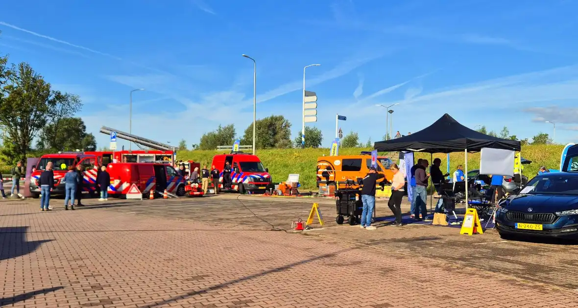 Hulpverleners geven inkijk in hun vak tijdens veiligheidsdag - Foto 13