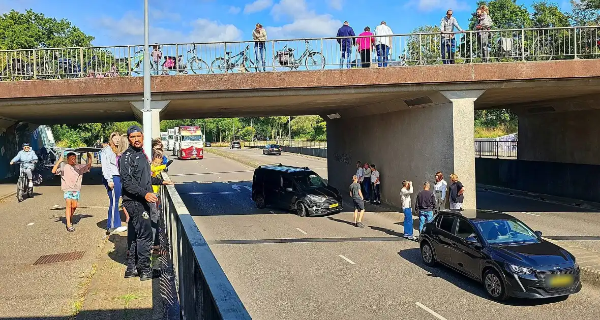 Aanrijding in tunnel zorgt voor verkeerschaos tijdens truckrun - Foto 3