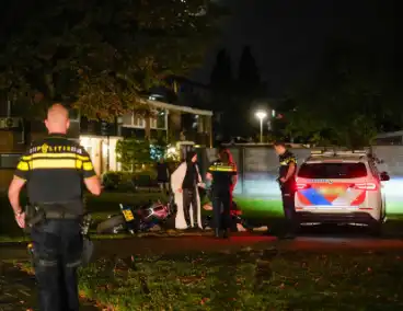 Achtervolging met motor eindigt in het gras