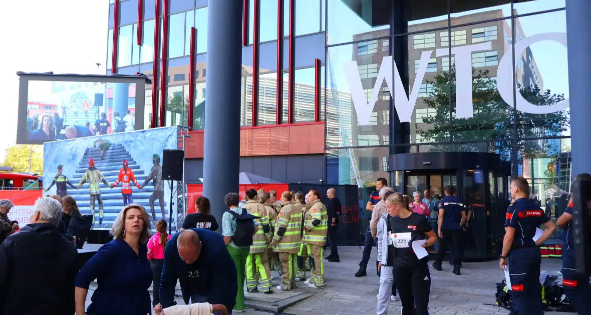 800 deelnemers bij derde editie Firefighters Stairclimb - Foto 10