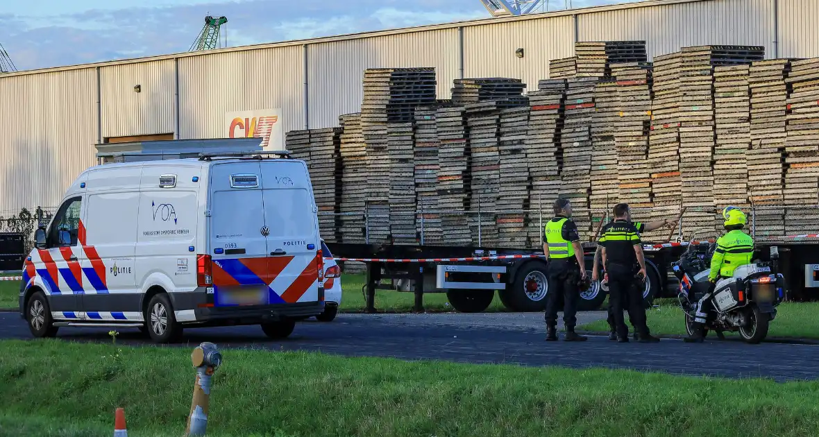 Motorrijder gewond bij straatrace, traumateam ingezet - Foto 4