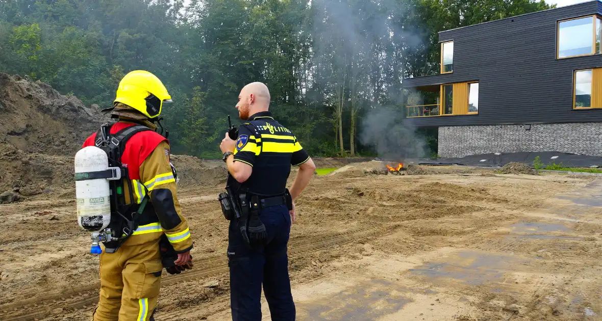 Poederblussers ingezet bij brand in stroomkast - Foto 1