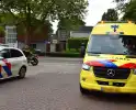 Motorrijder ten val bij inhaalmanoeuvre van afslaande auto