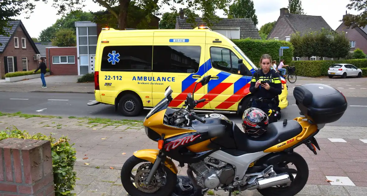 Motorrijder ten val bij inhaalmanoeuvre van afslaande auto - Foto 5