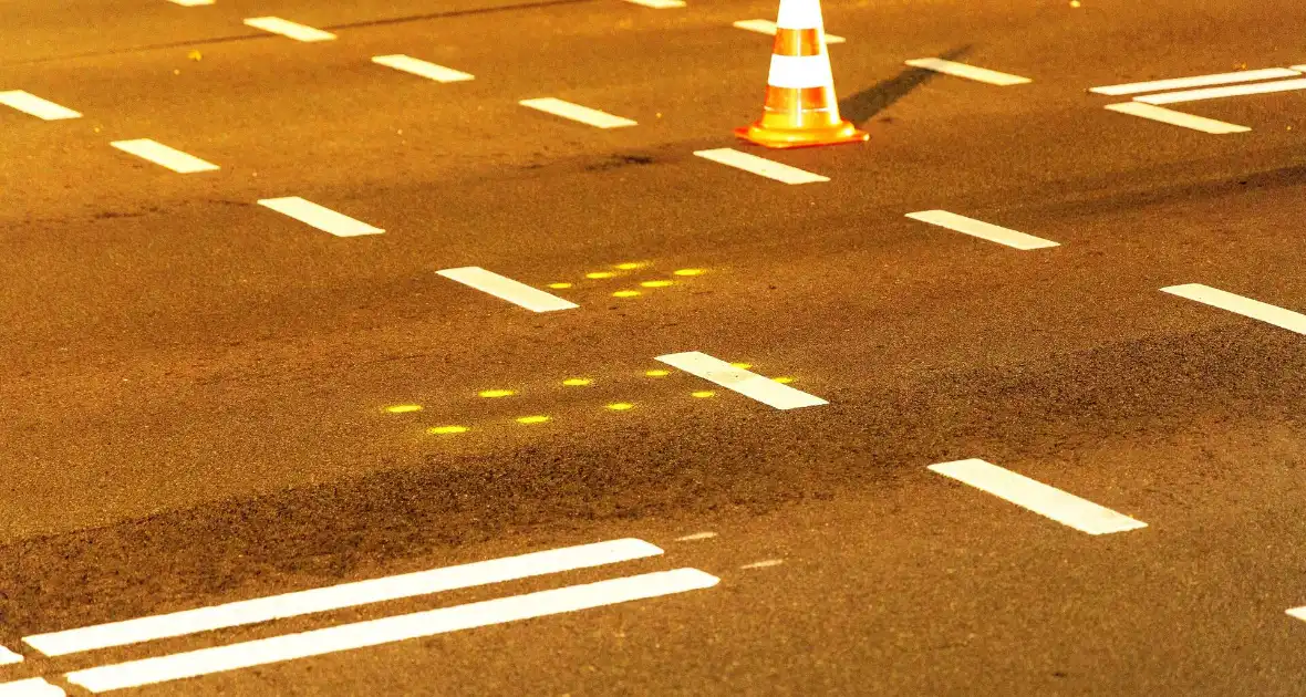 Fietser overlijd na botsing met auto - Foto 6