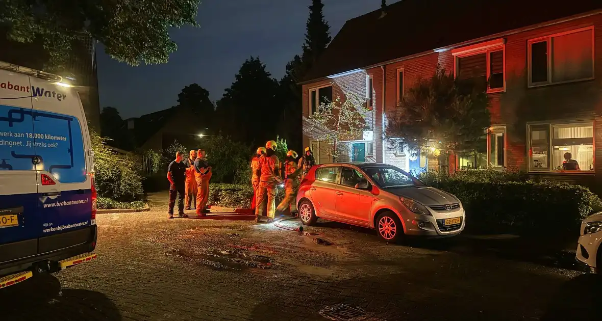 Hulpdiensten ingezet voor gaslekkage en waterleidingbreuk - Foto 2