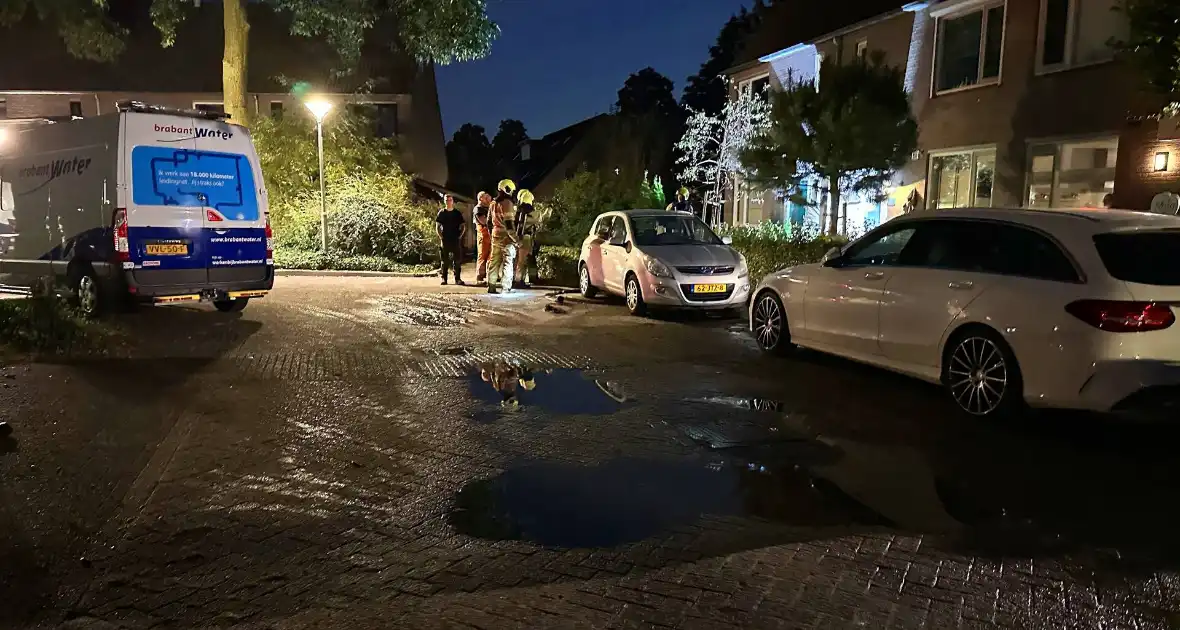 Hulpdiensten ingezet voor gaslekkage en waterleidingbreuk - Foto 4