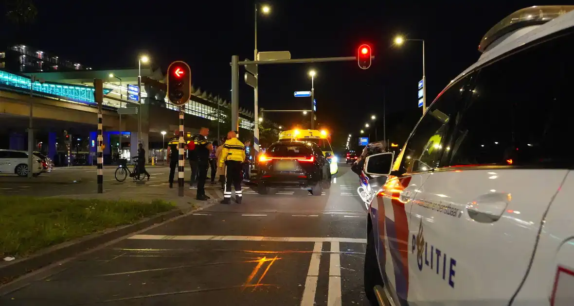 Overstekende scootmobieler geschept op zebrapad - Foto 8