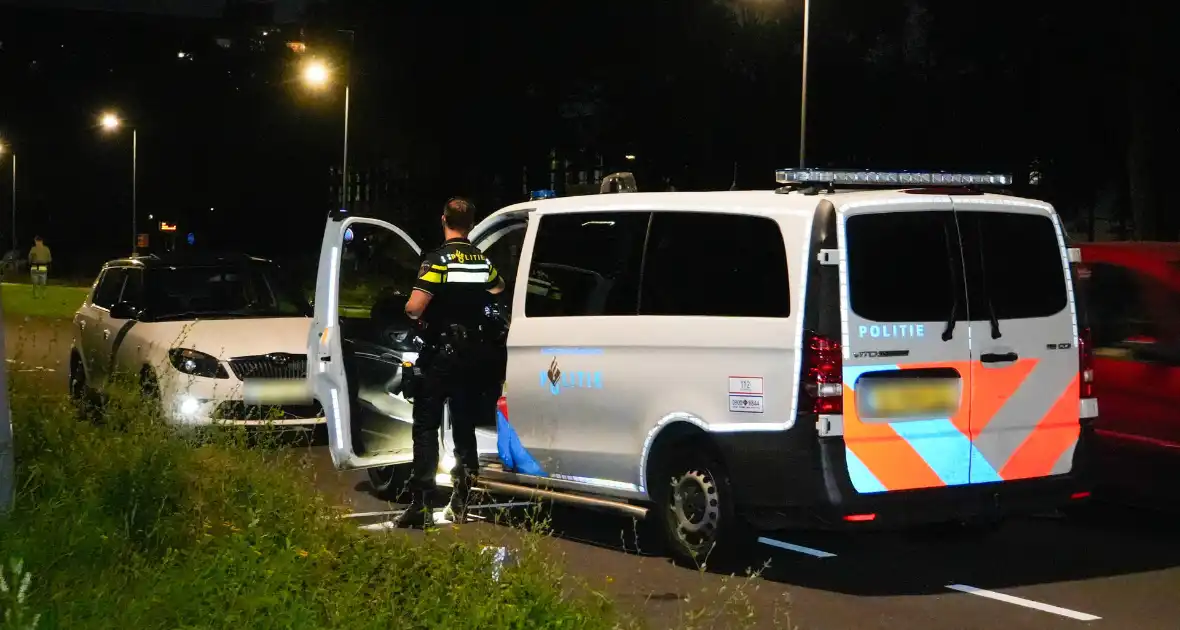 Persoon overvallen die in auto zat - Foto 11