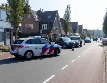 Bestuurder naar ziekenhuis na botsing