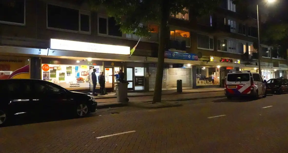 Politie zoekt verdachte na gewapende overval - Foto 2