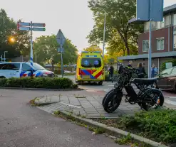 Jongere op fatbike aangereden door personenauto