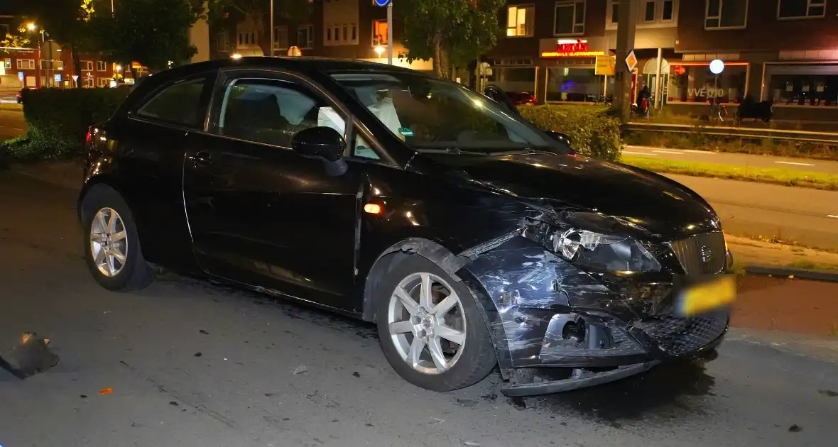 Automobilist rijdt scooterrijder aan - Foto 7