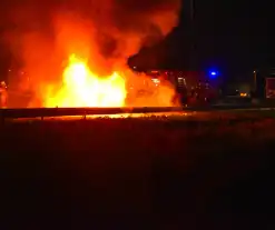 Auto uitgebrand op A12