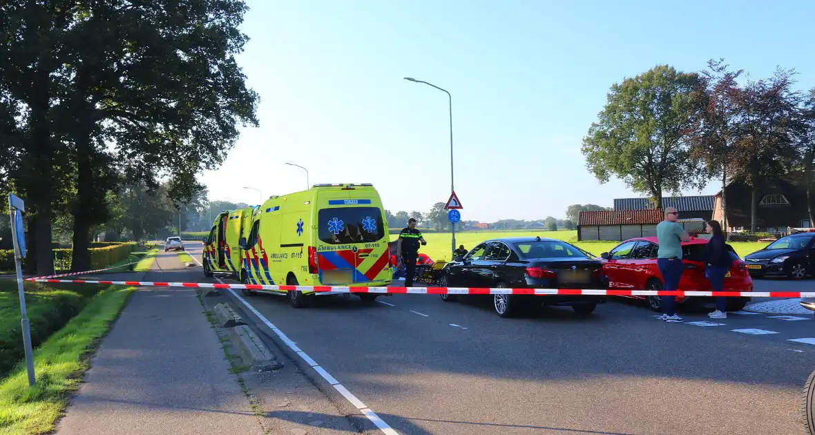 Wielrenner geschept door auto, traumateam ingezet - Foto 5